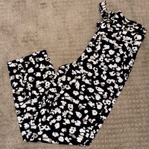 White House Black Market WHBM Tapered Ankle High Rise Leopard Pant Size XXS